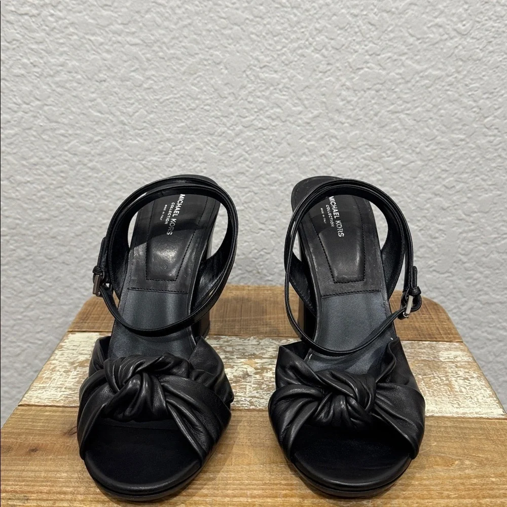 Michael Kors Collection Gabrielle Runway Black Leather Heeled Sandal Size 10.5 - Picture 3 of 9